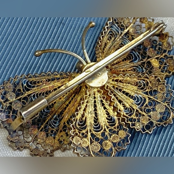 Ormolu Gold Filagree Butterfly Brooch ca. 1920s - Picture 3 of 4